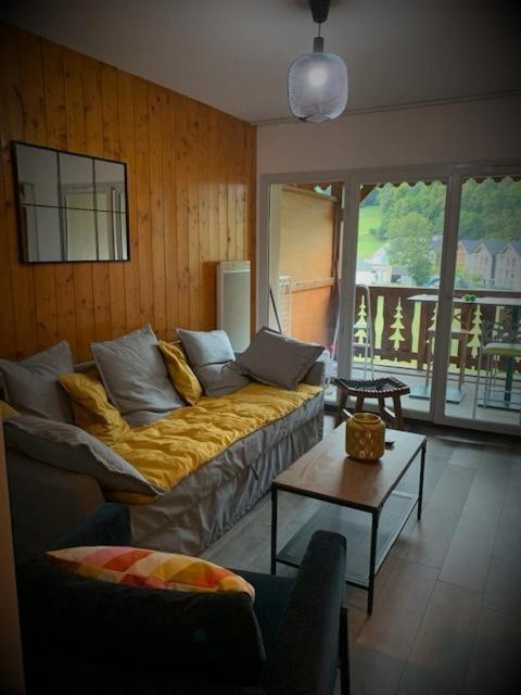 Appartement Tt Confort Au Coeur Des Montagnes Vue Sur Les Montagnes II Wifi ลูซ-แซ็ง-โซเวอร์ ภายนอก รูปภาพ