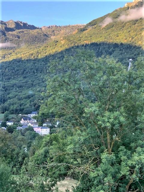 Appartement Tt Confort Au Coeur Des Montagnes Vue Sur Les Montagnes II Wifi ลูซ-แซ็ง-โซเวอร์ ภายนอก รูปภาพ
